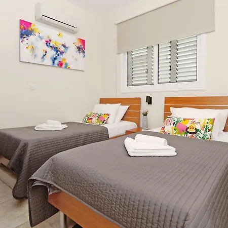 Mariada Apartamento Paralimni